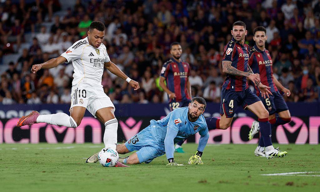 进球都和他 进球都和他