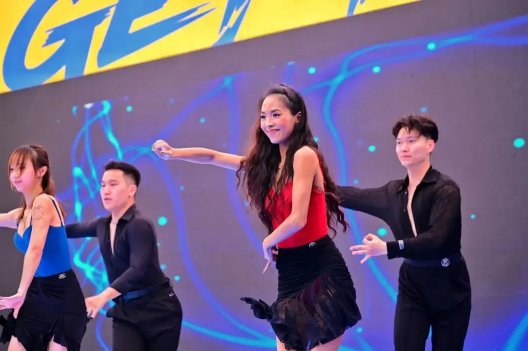 entit, 喜迎十五运, entit entit, 喜迎十五运, entit