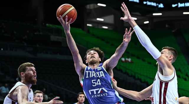 加时险胜西, ws, 罚球