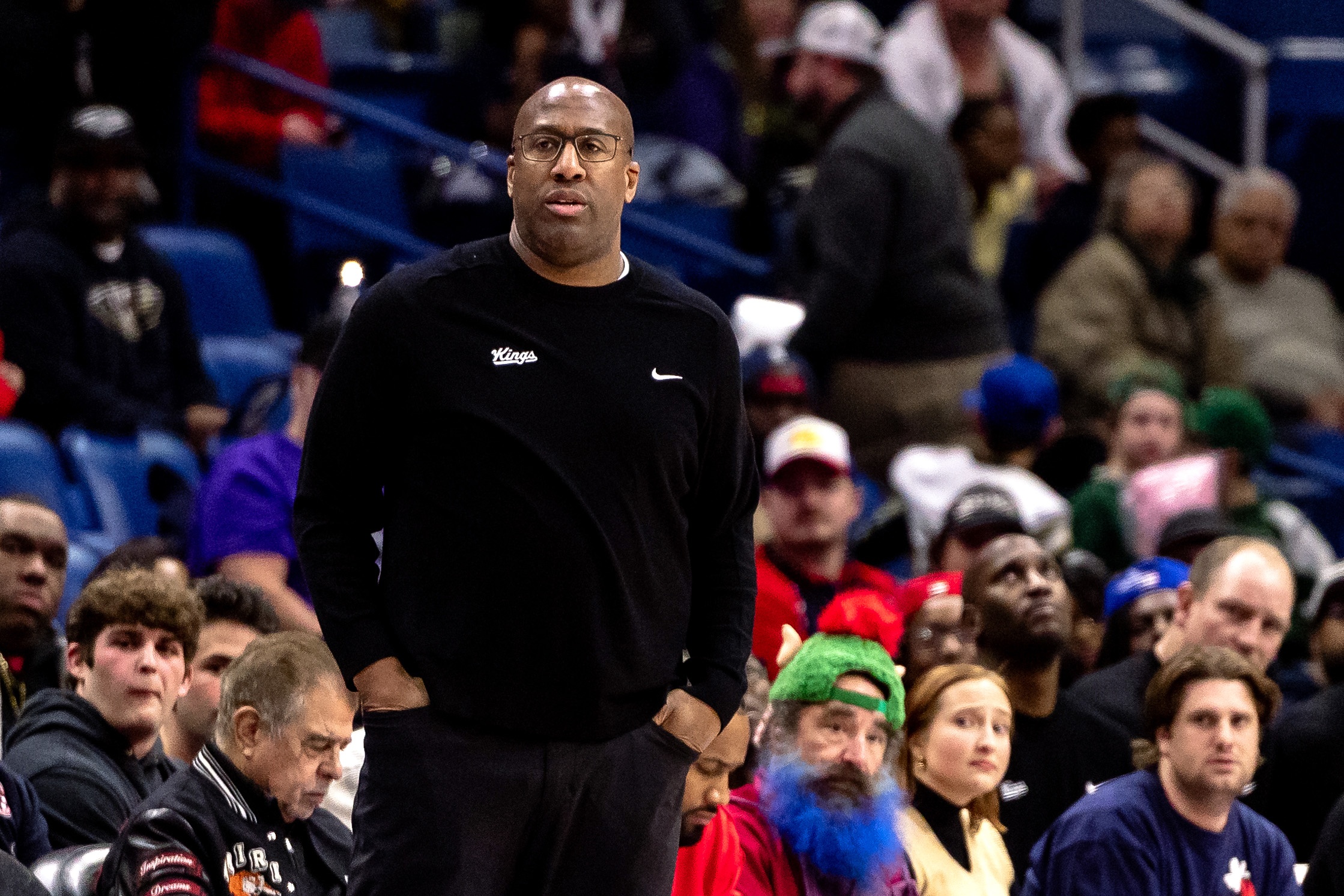 巴恩斯说道, 布朗在科尔, 额超